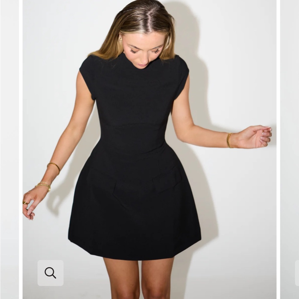 Odd muse cap sleeve dress, structured aline, size M